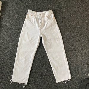 white zara jeans